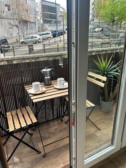 Apartamento Piso Deluxe Con Balcon Cerca Del Casco Viejo Bilbao Exterior foto